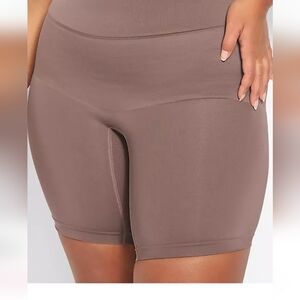 Cacique High-Waist Slimmer Ultra Short — Taupe Brown